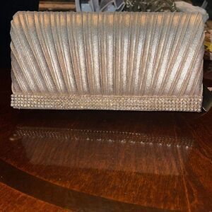 Lily Waters gold tone fabric rectangle shaped clutch